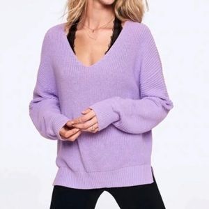 NWT VS PINK Slouchy Boyfriend Sweater SMALL/MEDIUM